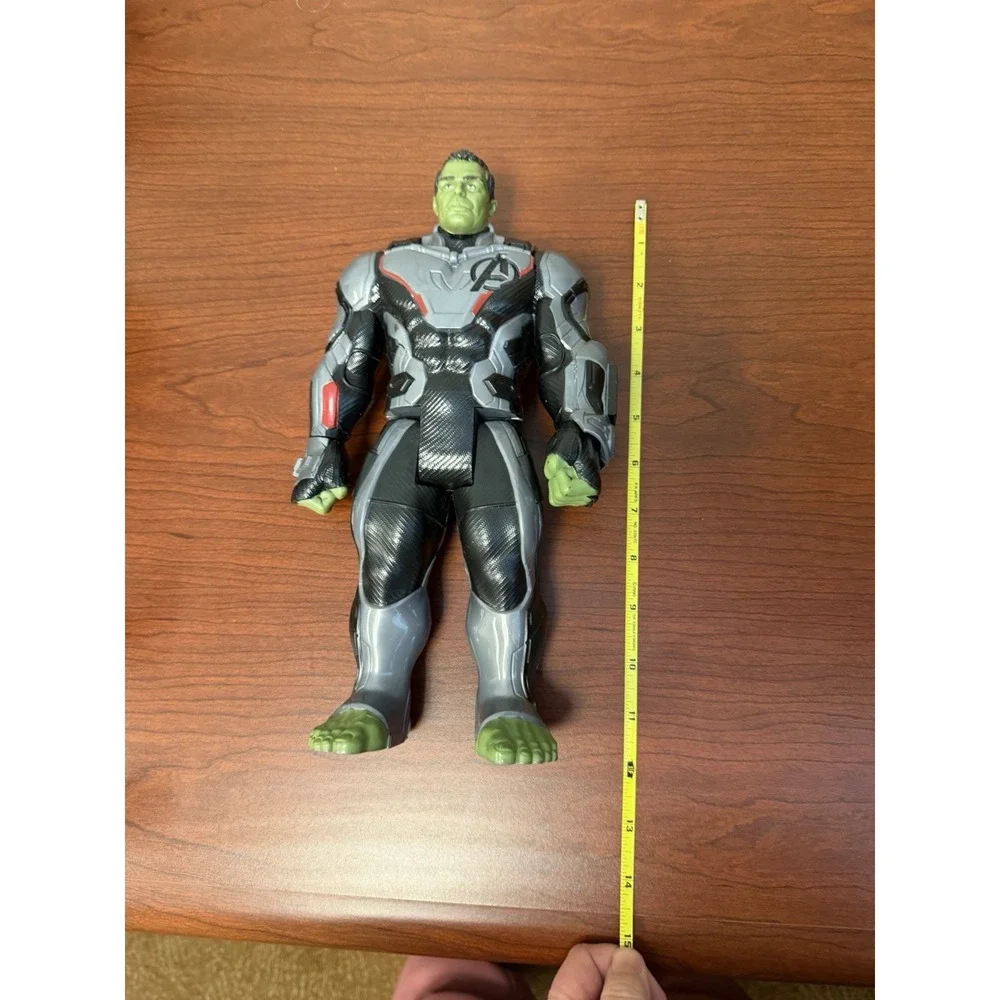 Marvel Avengers Hulk & Thanos 12